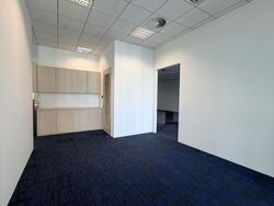 The Arcade (D1), Office #503589101